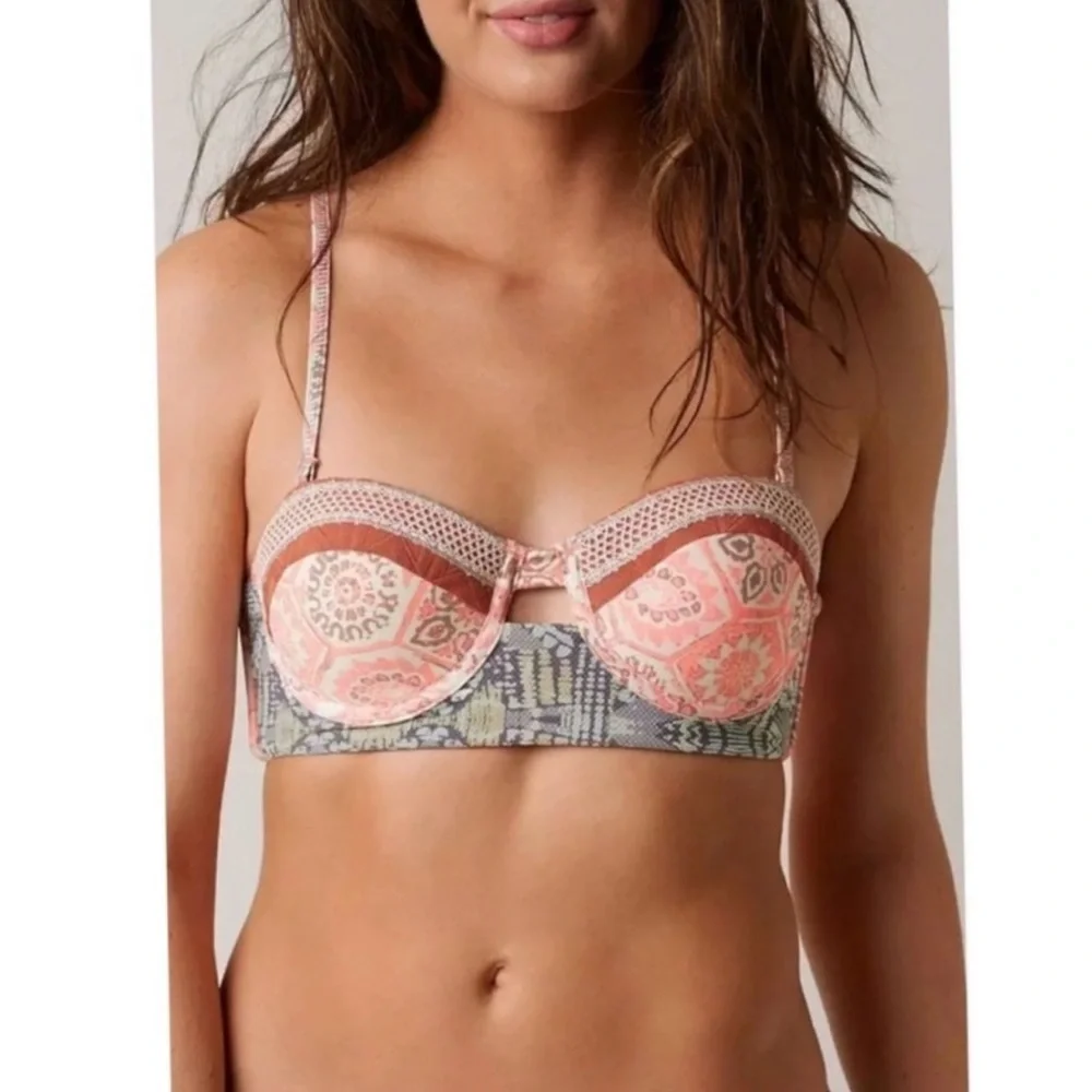 Maaji Without a Map Bikini Top.
